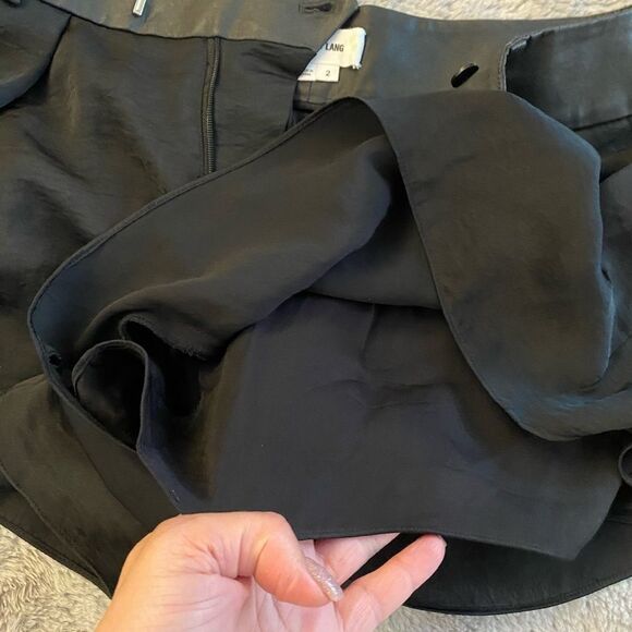 Helmut Lang dressy shorts, size 2 - Picture 7 of 10